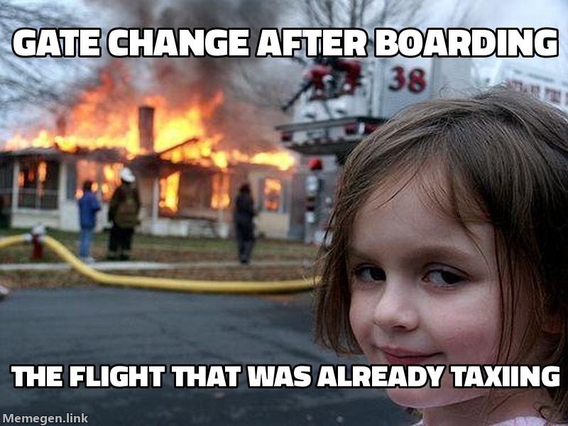 Gate change after boarding / The flight that was already taxiing